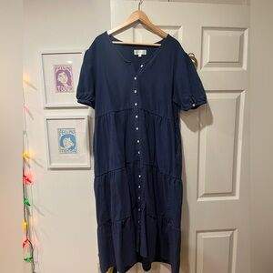 Tradlands
Kindred Midi Dress
Crinkle Cotton
Navy
L